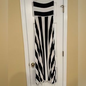 Elan maxi dress- size small